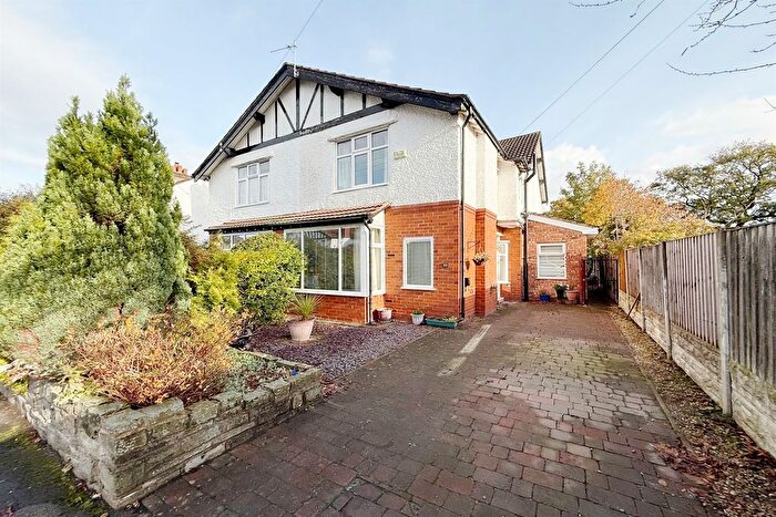 4 Bedroom Semi Detached House For Sale In Woodfield Road, Cheadle Hulme, SK8