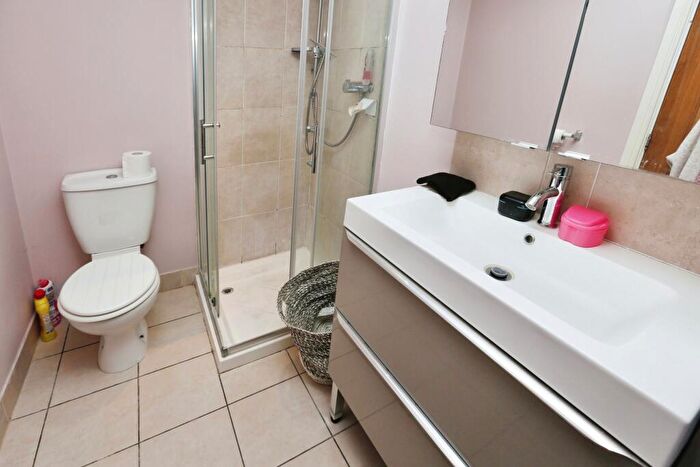 3 Bedroom Bungalow For Sale In Elgin Close, Fareham, Hampshire, PO15