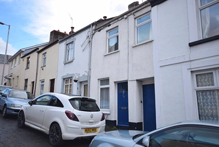 2 Bedroom Cottage To Rent In Bideford, Devon, EX39