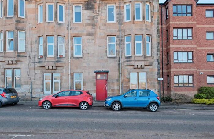 2 Bedroom Apartment For Sale In Kemp Street, Hamilton, ML3