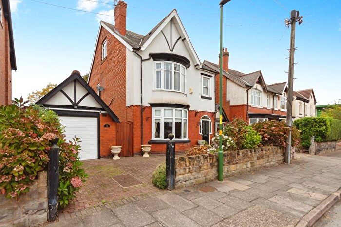 5 Bedroom Detached House For Sale In Howard Road, Yardley, Birmingham, B25