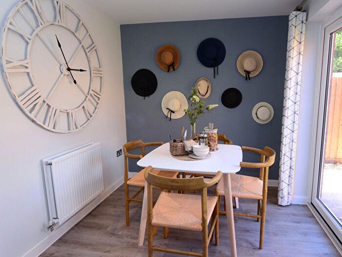 3 Bedroom Detached House For Sale In Fellows Close, Weldon, NN17