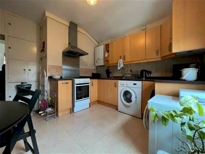 1 Bedroom Flat To Rent In Grant Road, Harrow, HA3