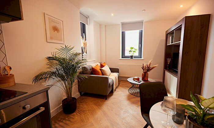 1 Bedroom Apartment To Rent In Flat, Q Three, Westgate, Leeds, West Yorkshire, LS1