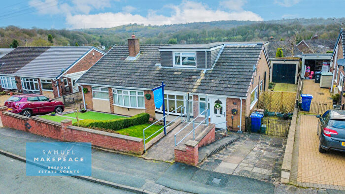3 Bedroom Bungalow For Sale In Poplar Drive, Kidsgrove, Stoke-on-Trent, ST7