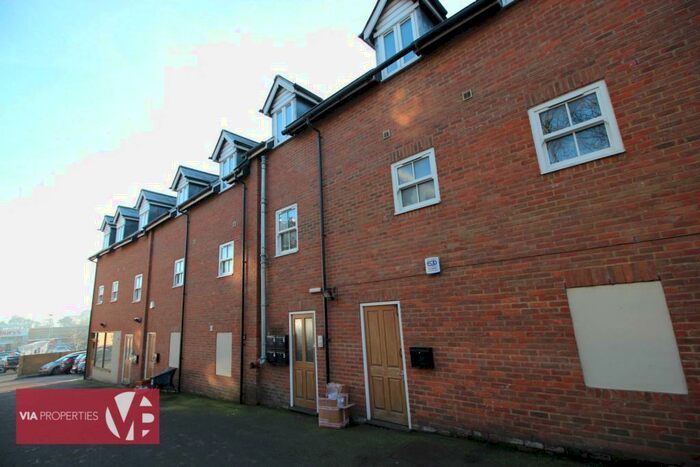 2 Bedroom Apartment To Rent In Brewery Road, Hoddesdon, EN11