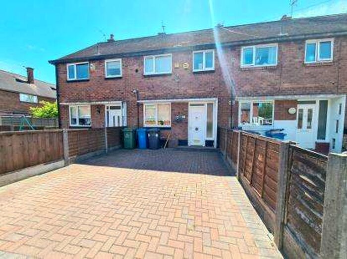 Houses for sale & to rent in WA7 2QR, Morval Crescent, Halton Brook Runcorn