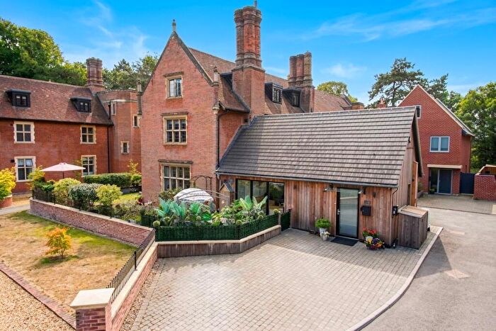 2 Bedroom Apartment For Sale In The Lodge Drive, Drayton, Norwich, NR8