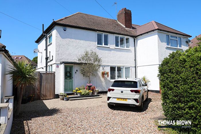 3 Bedroom Semi-Detached House For Sale In Barnesdale Crescent, Orpington, BR5