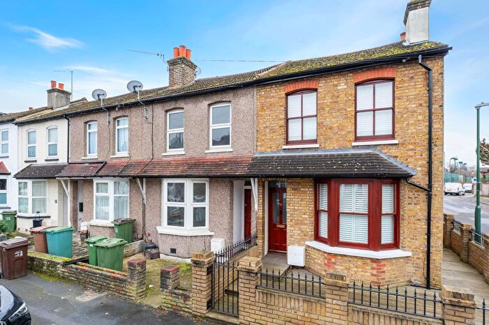 5 Bedroom Terraced House To Rent In Frederick Road, Cheam, Sutton, SM1