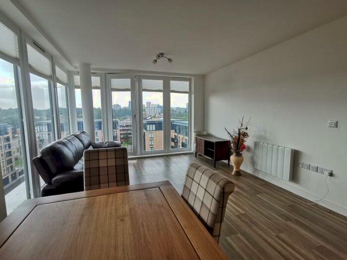 2 Bedroom Apartment To Rent In Roosevelt Apartments, Lexington Apartments, B15