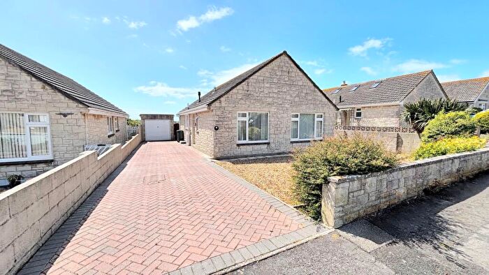 2 Bedroom Detached Bungalow For Sale In Isle Road, Portland, Dorset, DT5