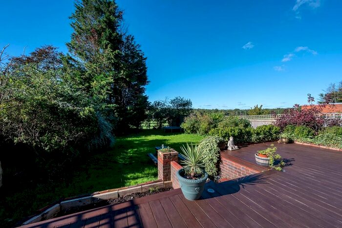 5 Bedroom Property To Rent In Barham Road, Wimbledon, London SW20
