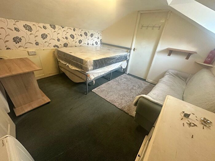 1 Bedroom Flat To Rent In Monument Road, Birmingham, B16