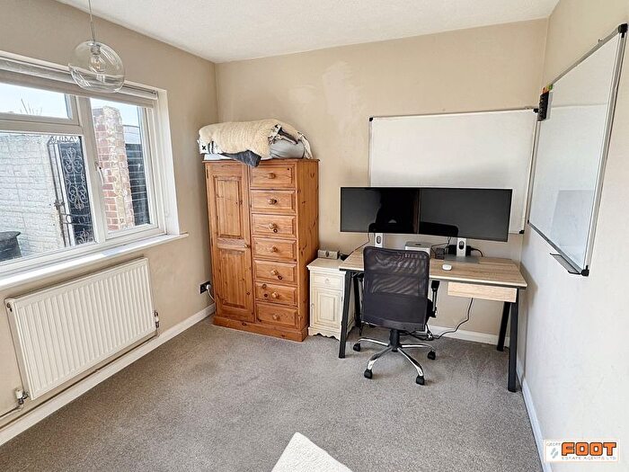2 Bedroom Detached Bungalow For Sale In Oakwood Road, Hayling Island., PO11