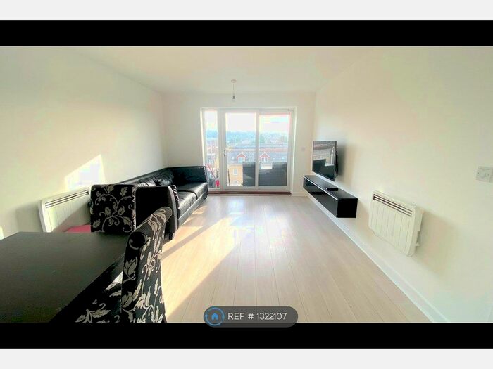 2 Bedroom Flat To Rent In Moyle House DA17 6Bf,