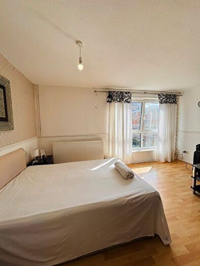 3 Bedroom Maisonette To Rent In Portia Way, London, E3