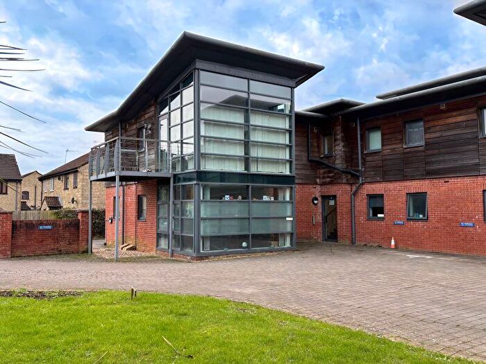 2 Bedroom Flat For Sale In Nexus Apartments, Gillingham, SP8