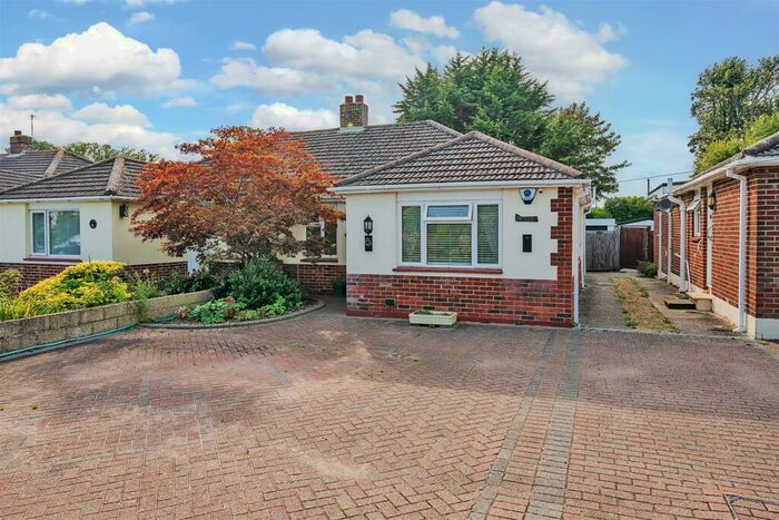 3 Bedroom Semi-Detached Bungalow To Rent In Cyprus Road, Titchfield Common, PO14