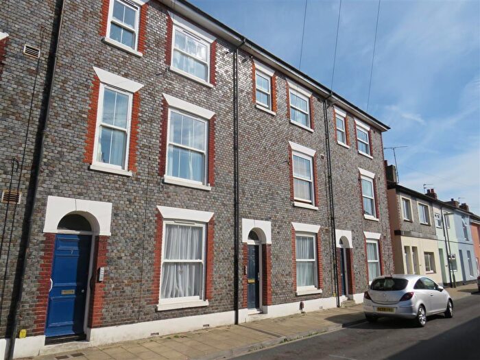 1 Bedroom Flat To Rent In Victoria Street, Gosport, PO12