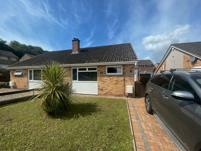 2 Bedroom Bungalow To Rent In Elburton, Plymouth, PL9