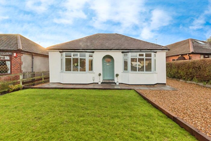 3 Bedroom Bungalow For Sale In Penningtons Lane, Gawsworth, Macclesfield, Cheshire, SK11