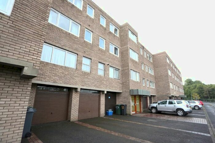 2 Bedroom Flat To Rent In Craigleith Avenue South, Craigleith, Edinburgh, EH4