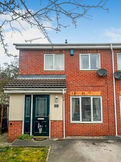 3 Bedroom Semi-Detached House To Rent In Grizedale Rise, Forest Town, Mansfield, NG19
