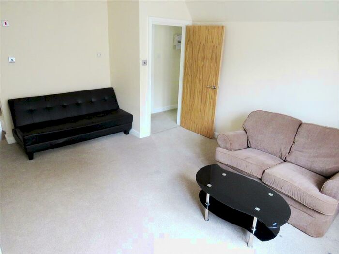 1 Bedroom Flat To Rent In Westgate, Huddersfield, HD1