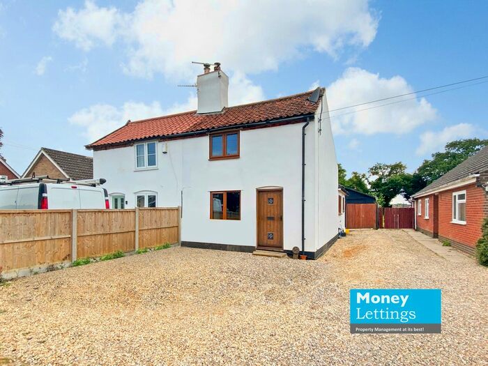 2 Bedroom Cottage To Rent In High Street, Wicklewood, Wymondham, Norfolk, NR18
