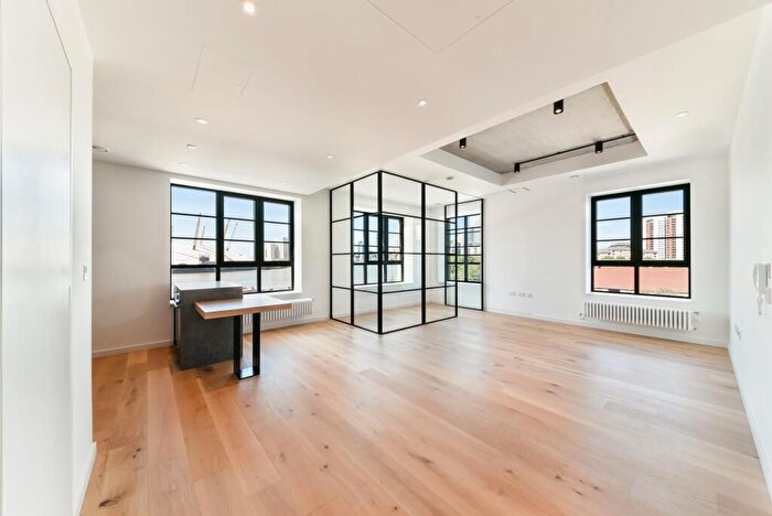 1 Bedroom Apartment To Rent In Douglas Tower, Goodluck Hope, London, E14