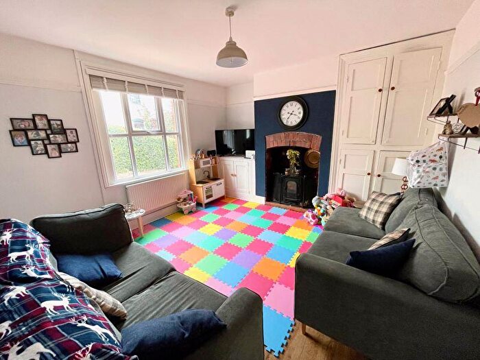 2 Bedroom Detached House For Sale In Methodist Hill, Froncysyllte, LL20