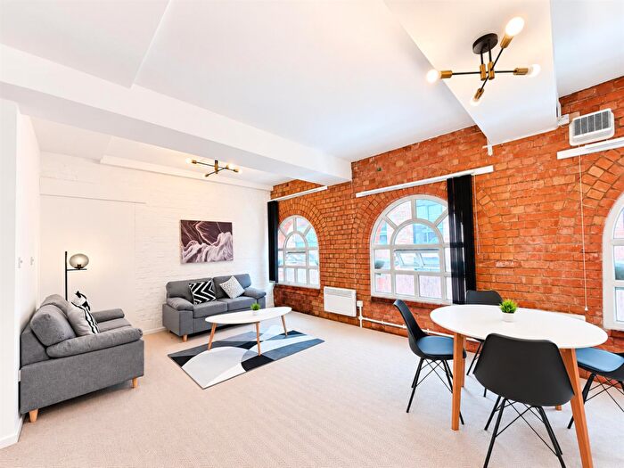 2 Bedroom Apartment To Rent In Proffesional Apartment - York Street, Leicester, LE1