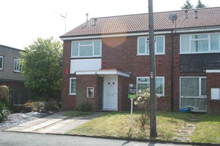 1 Bedroom Flat For Sale In Tile Cross Road, Birmingham, B33