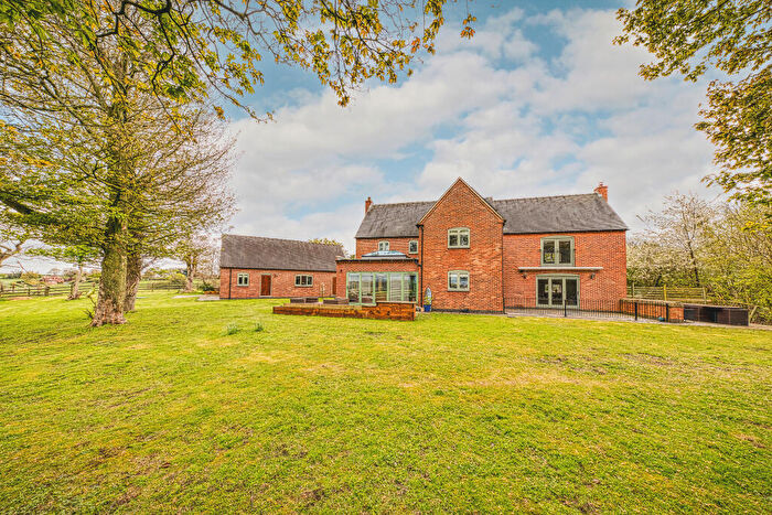 4 Bedroom Country House For Sale In Mugginton Lane End, Derbyshire, Mugginton, DE6