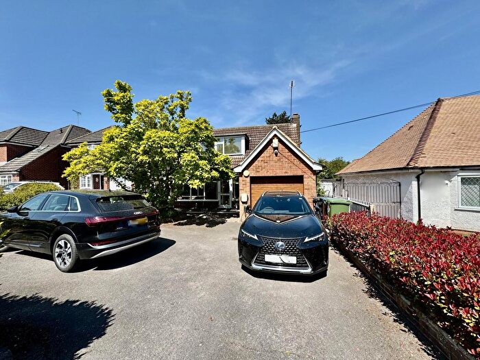 5 Bedroom Detached House For Sale In Redbourn Road, Hemel Hempstead, HP2