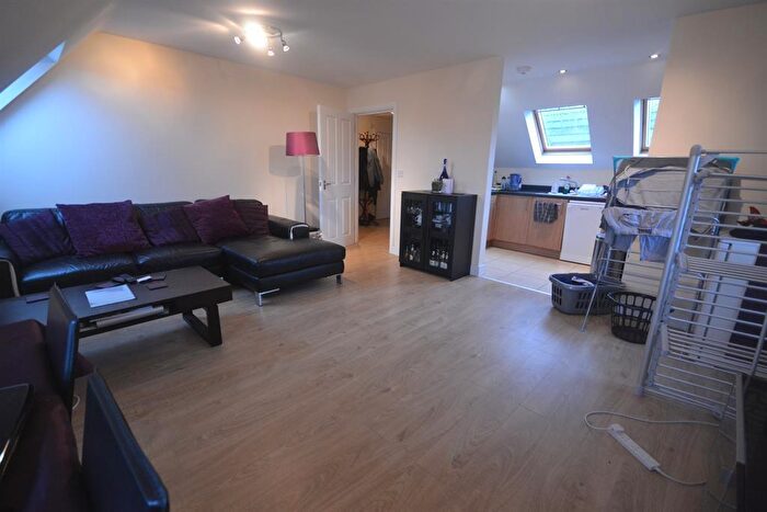 2 Bedroom Apartment To Rent In Oxford Road, Reading, RG30