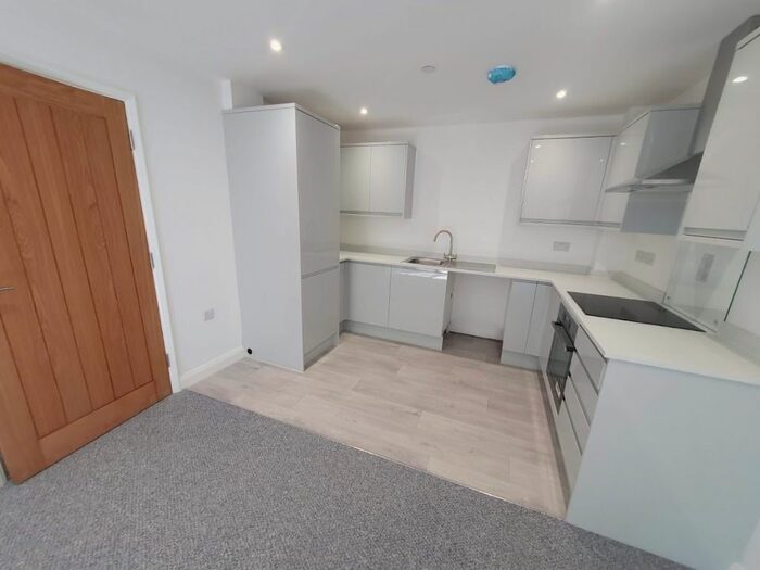 2 Bedroom Flat To Rent In Lodge Way, Grantham, NG31