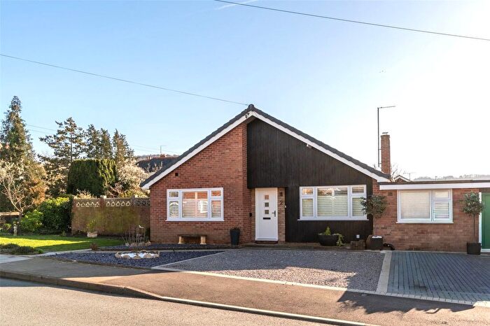 3 Bedroom Bungalow For Sale In Arden Road, Leckhampton, Cheltenham, GL53