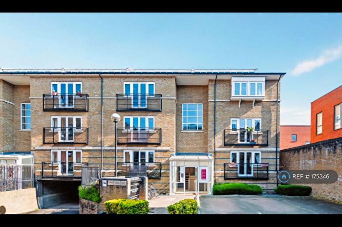 2 Bedroom Flat To Rent In Menai Place, London, E3