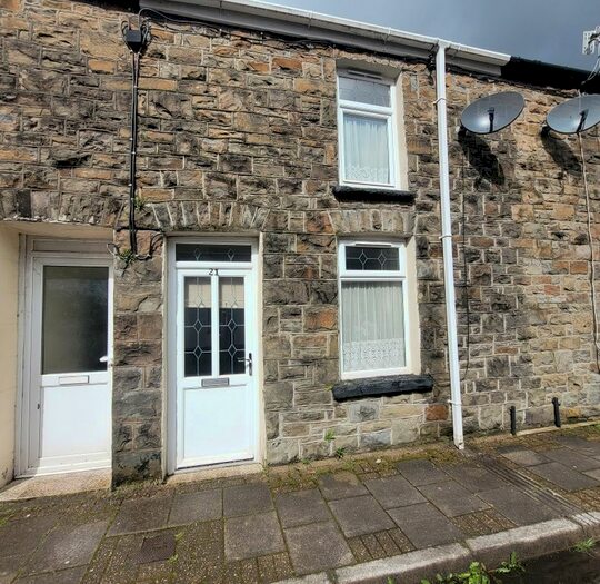 Houses for sale & to rent in CF42 5PD, Bute Street, Treherbert Treorchy