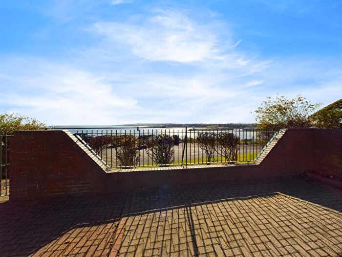 1 Bedroom Apartment For Sale In Oxford Street, Tynemouth, NE30