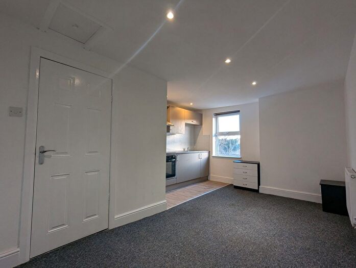 1 Bedroom Studio To Rent In Oxford Road, Birmingham, B27