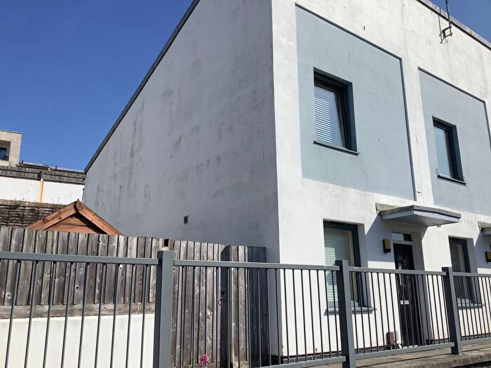 2 Bedroom End Of Terrace House To Rent In Pembroke Lane, Plymouth, PL1