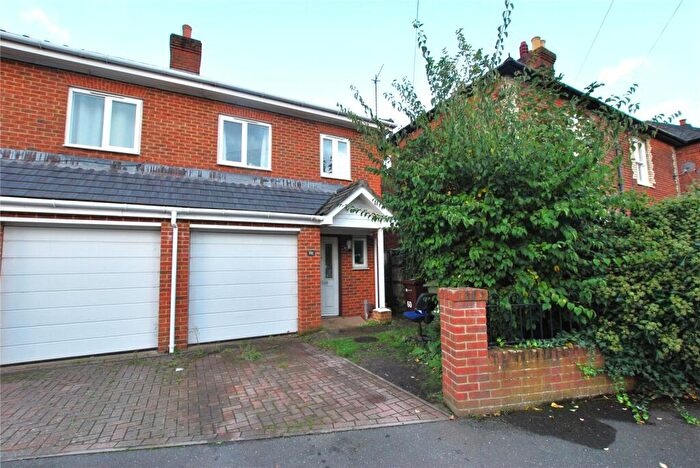 3 Bedroom Semi-Detached House To Rent In Josephs Road, Guildford, Surrey, GU1