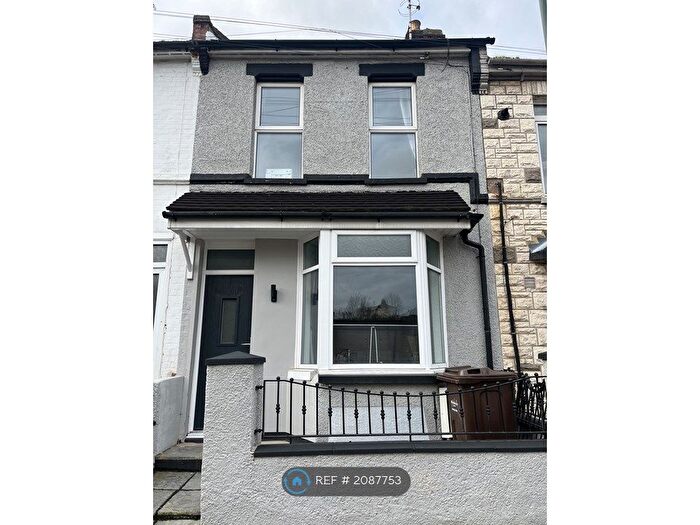 3 Bedroom Terraced House To Rent In Sidney Road, Gillingham, ME7