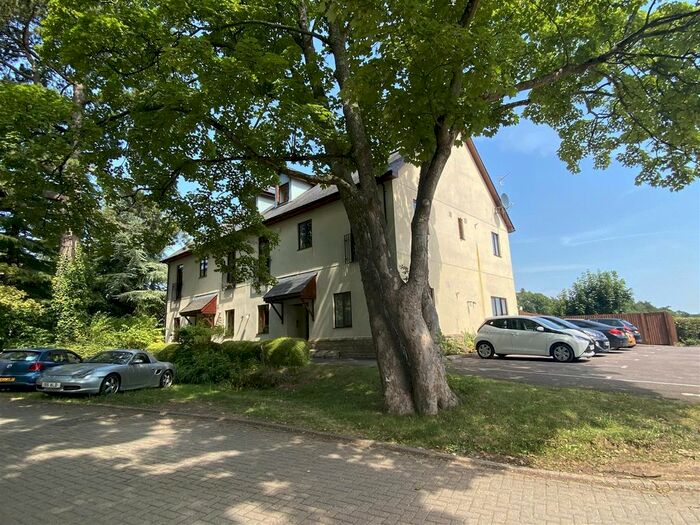 2 Bedroom Flat To Rent In Lawnside, Welsh Street, Chepstow, NP16