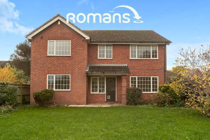 4 Bedroom Detached House To Rent In Lowfield Road, Caversham, RG4