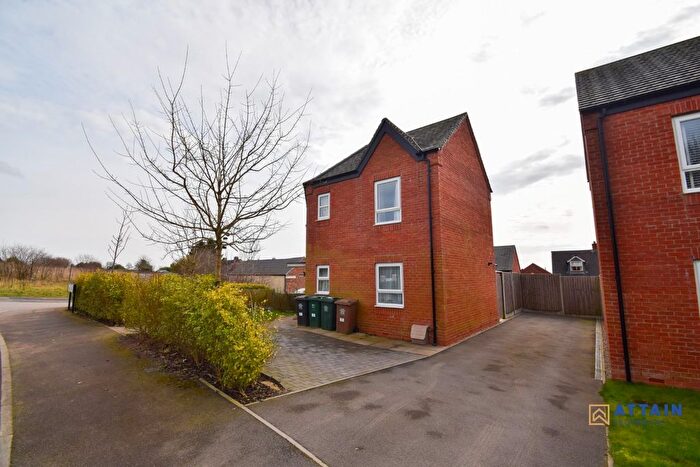 3 Bedroom Semi-Detached House To Rent In Angle Close, Woodville, Swadlincote, DE11