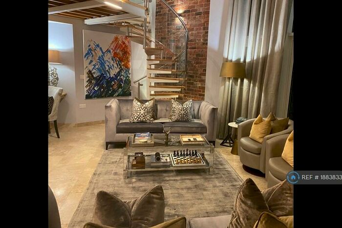 2 Bedroom Penthouse To Rent In Constitution Hill, Woking, GU22